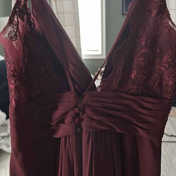 Azazie Maren Allure dress in Cabernet size A6 - Picture 3 of 5